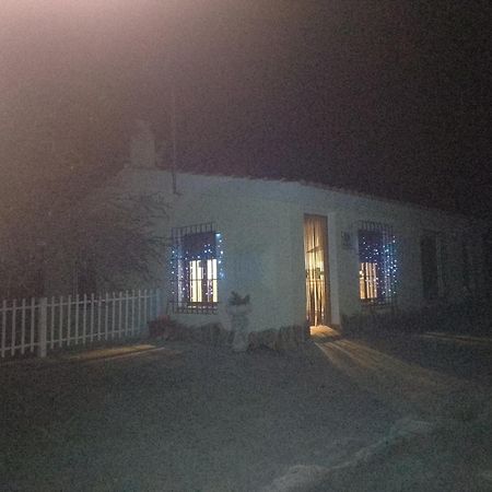 Vivienda Rural Embalse San Clemente Guest House Huescar Bagian luar foto