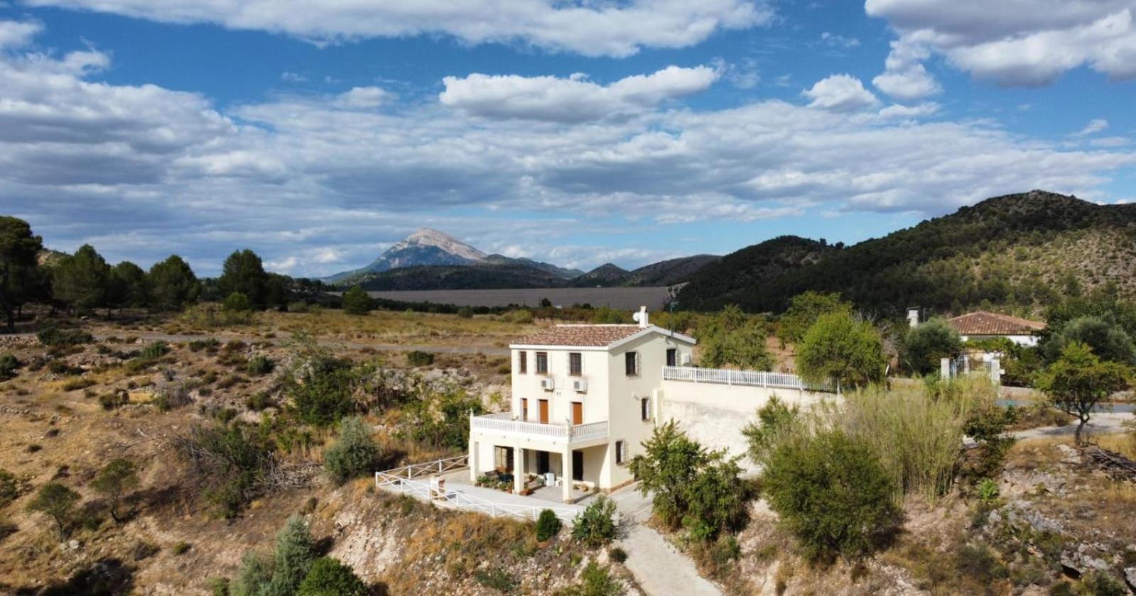 Vivienda Rural Embalse San Clemente Guest House Huescar Bagian luar foto