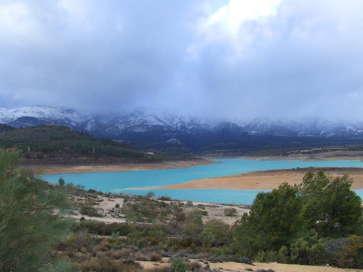 Vivienda Rural Embalse San Clemente Guest House Huescar Bagian luar foto